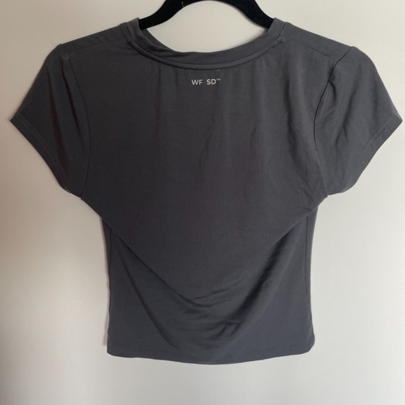 Sarahs Day x White Fox Boutique Hilton Baby Tee Size Small - Picture 3 of 3